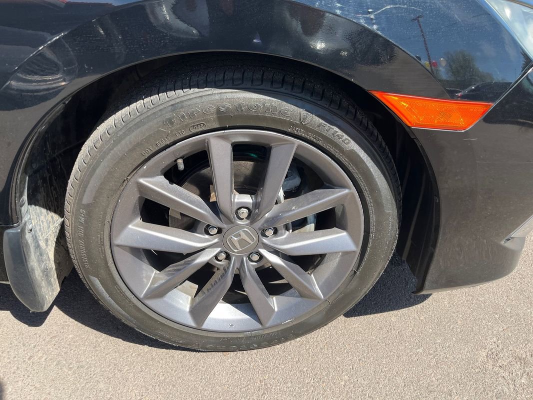 Used 2019 Honda Civic EX image 9