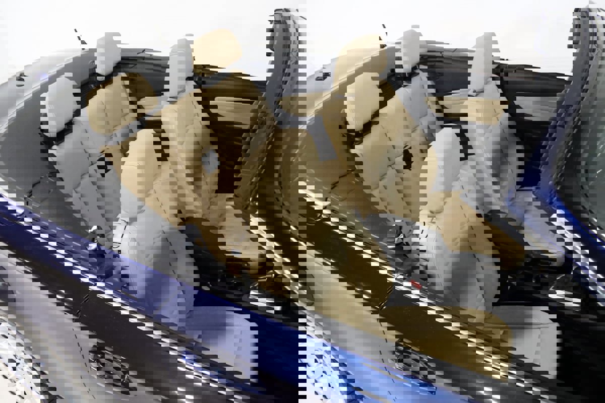 Used 2012 BMW 135i Convertible image 63