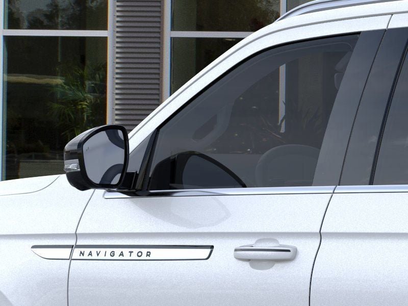 New 2026 Lincoln Navigator Reserve AWD/4WD image 20