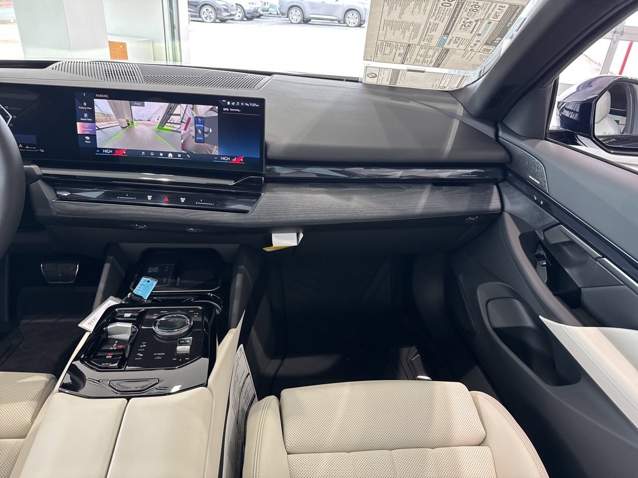 New 2026 BMW 550e xDrive AWD/4WD image 49