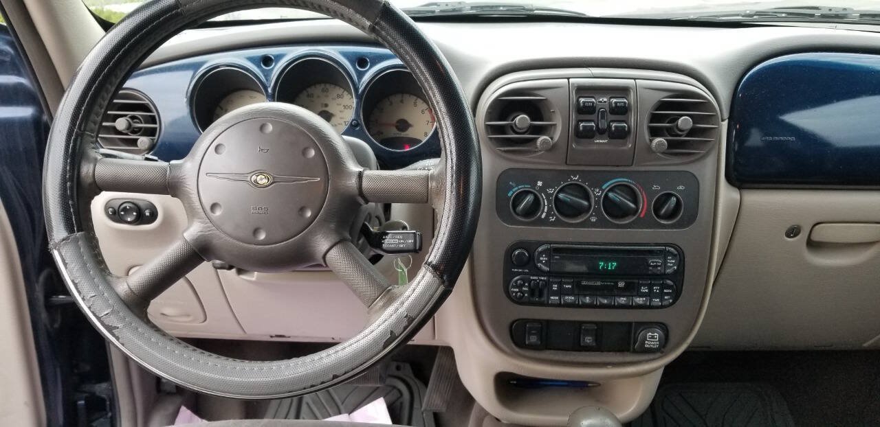 Used 2002 Chrysler PT Cruiser Limited FWD image 8