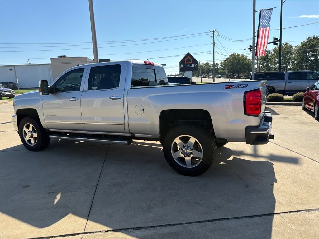 Used 2018 Chevrolet Silverado 2500 LTZ w/ Duramax Plus Package AWD/4WD image 9