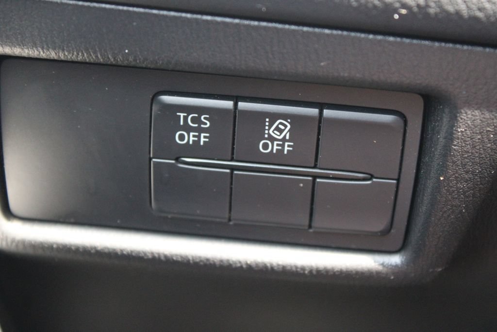 Used 2018 MAZDA CX-5 Touring FWD image 39