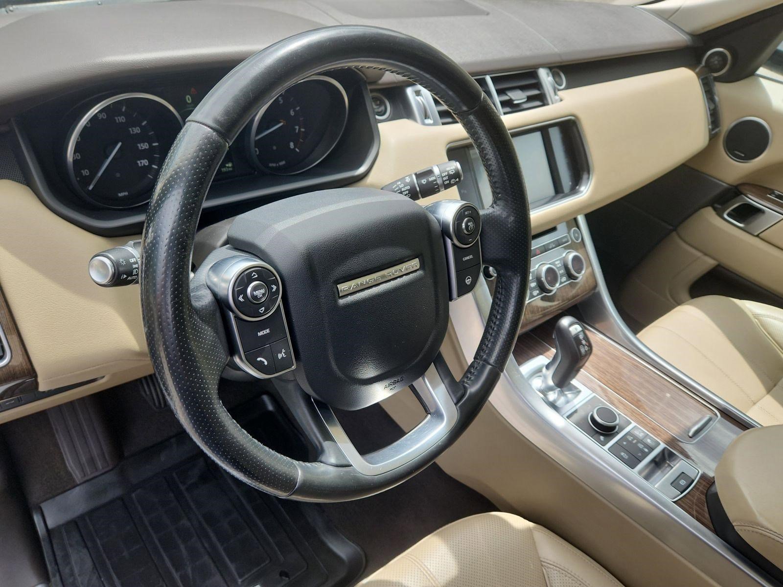 Used 2016 Land Rover Range Rover Sport HSE AWD/4WD image 4