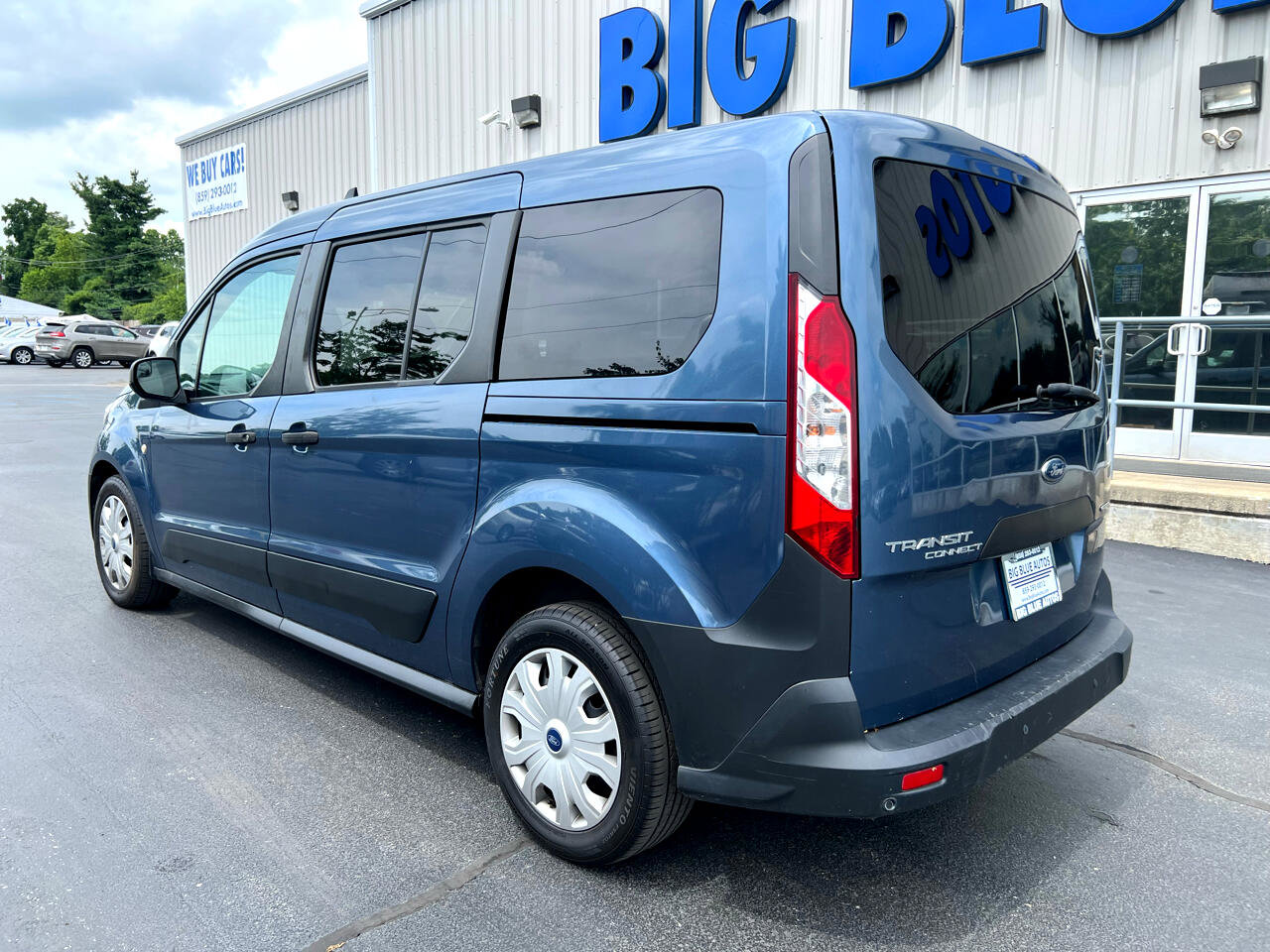 Used 2020 Ford Transit Connect XL image 3
