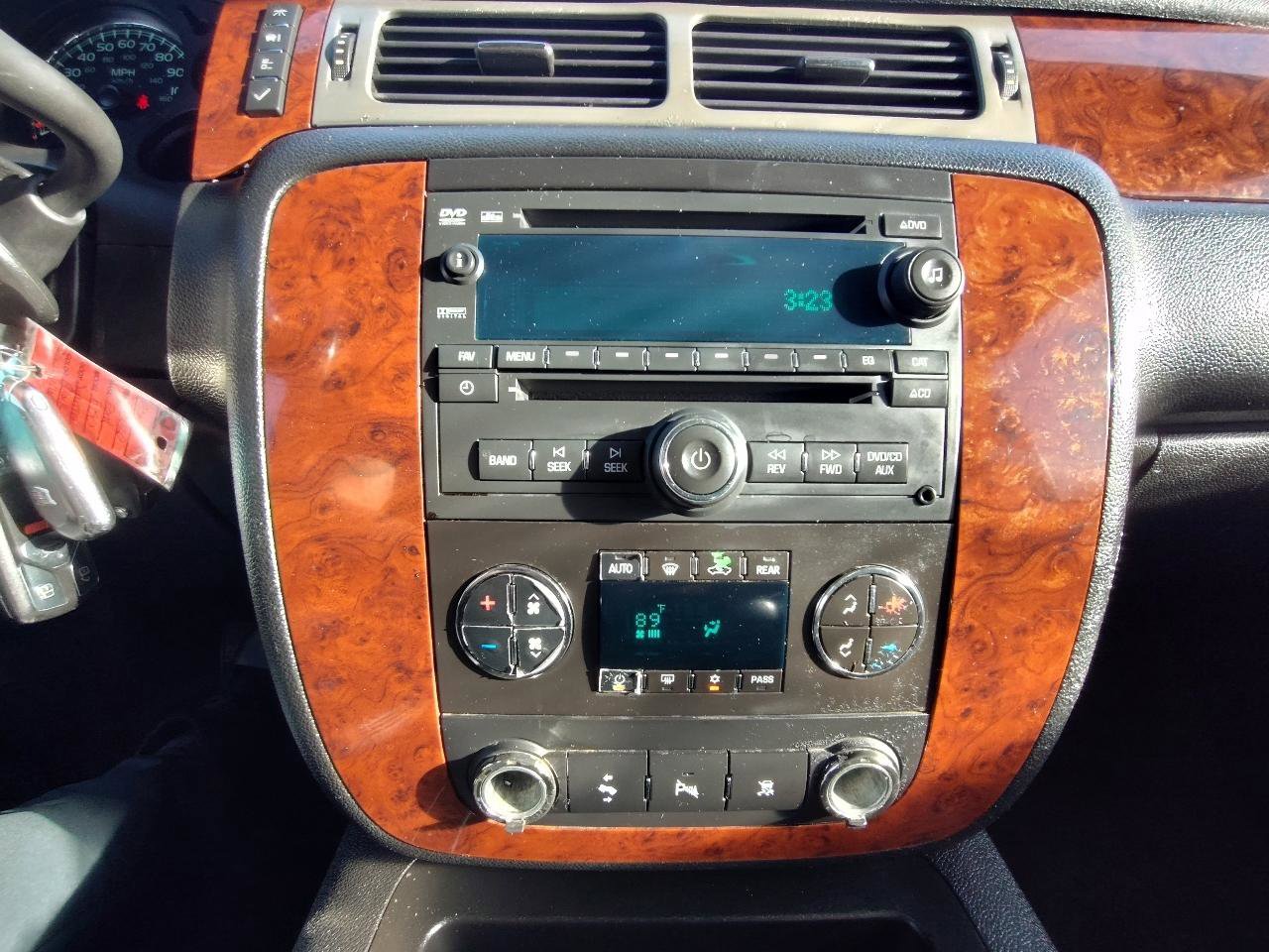Used 2011 Chevrolet Suburban LT w/ Regional Value Package image 22