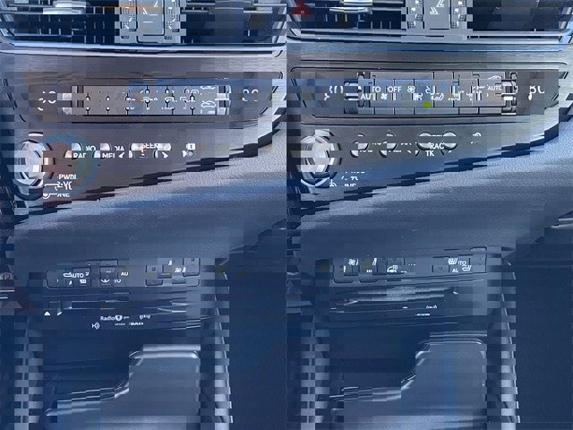 Used 2022 Lexus ES 250 w/ Premium Package image 19