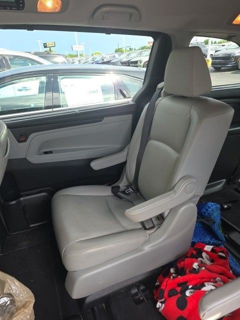 Used 2018 Honda Odyssey Elite image 11