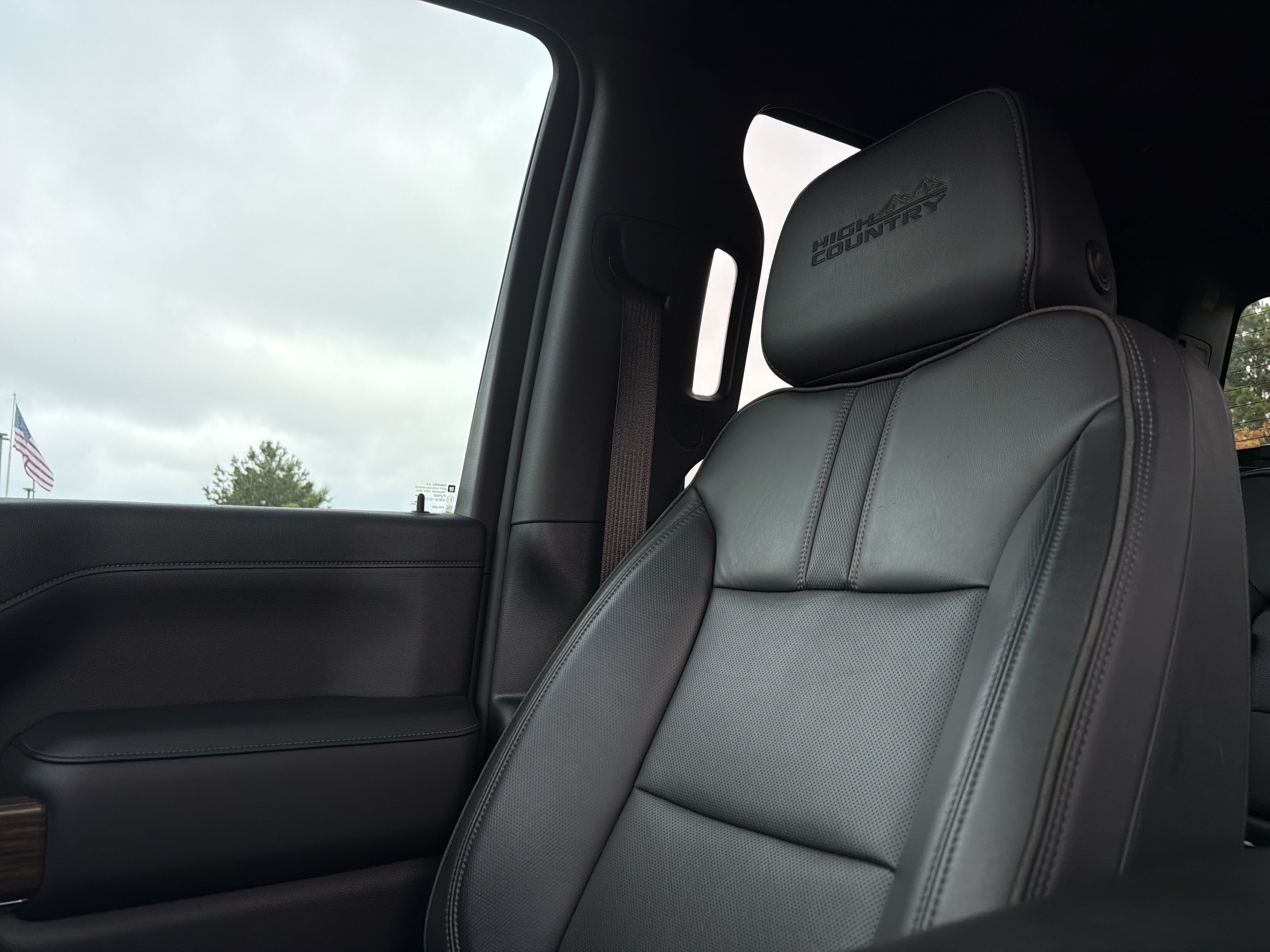 Used 2022 Chevrolet Silverado 3500 High Country w/ Z71 Off-Road Package AWD/4WD image 75