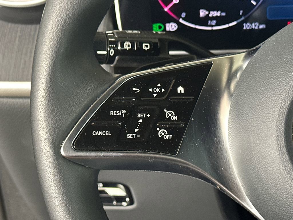 Certified 2026 Mercedes-Benz GLC 300 4MATIC image 27