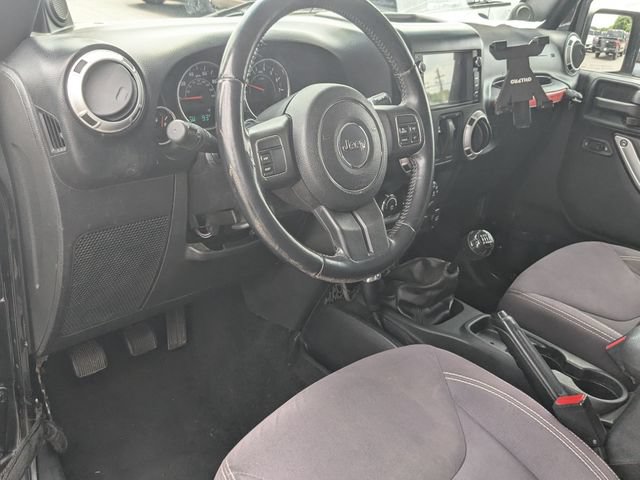 Used 2013 Jeep Wrangler Sahara w/ Trailer Tow Group AWD/4WD image 10