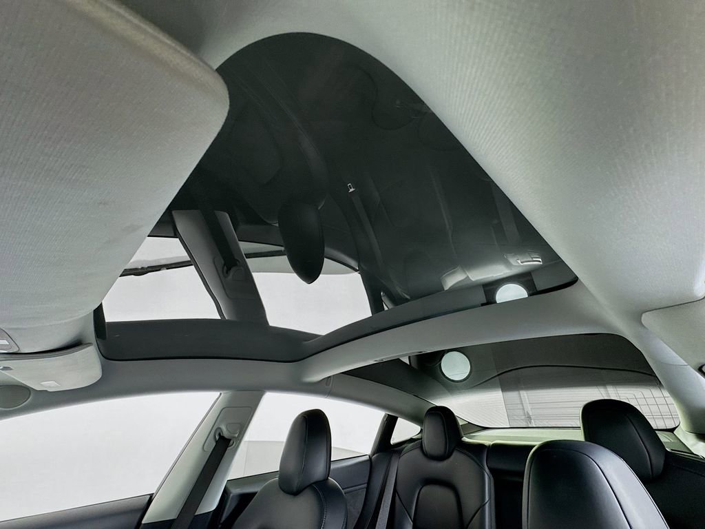 Used 2018 Tesla Model 3 Long Range image 14