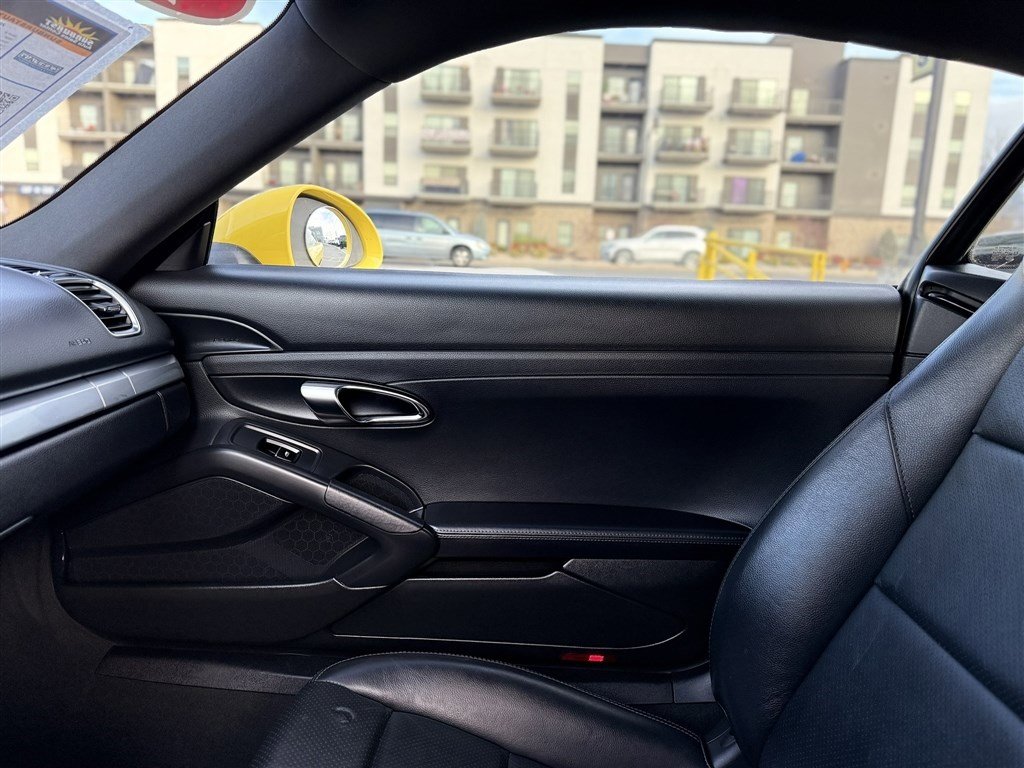 Used 2014 Porsche Cayman S image 31