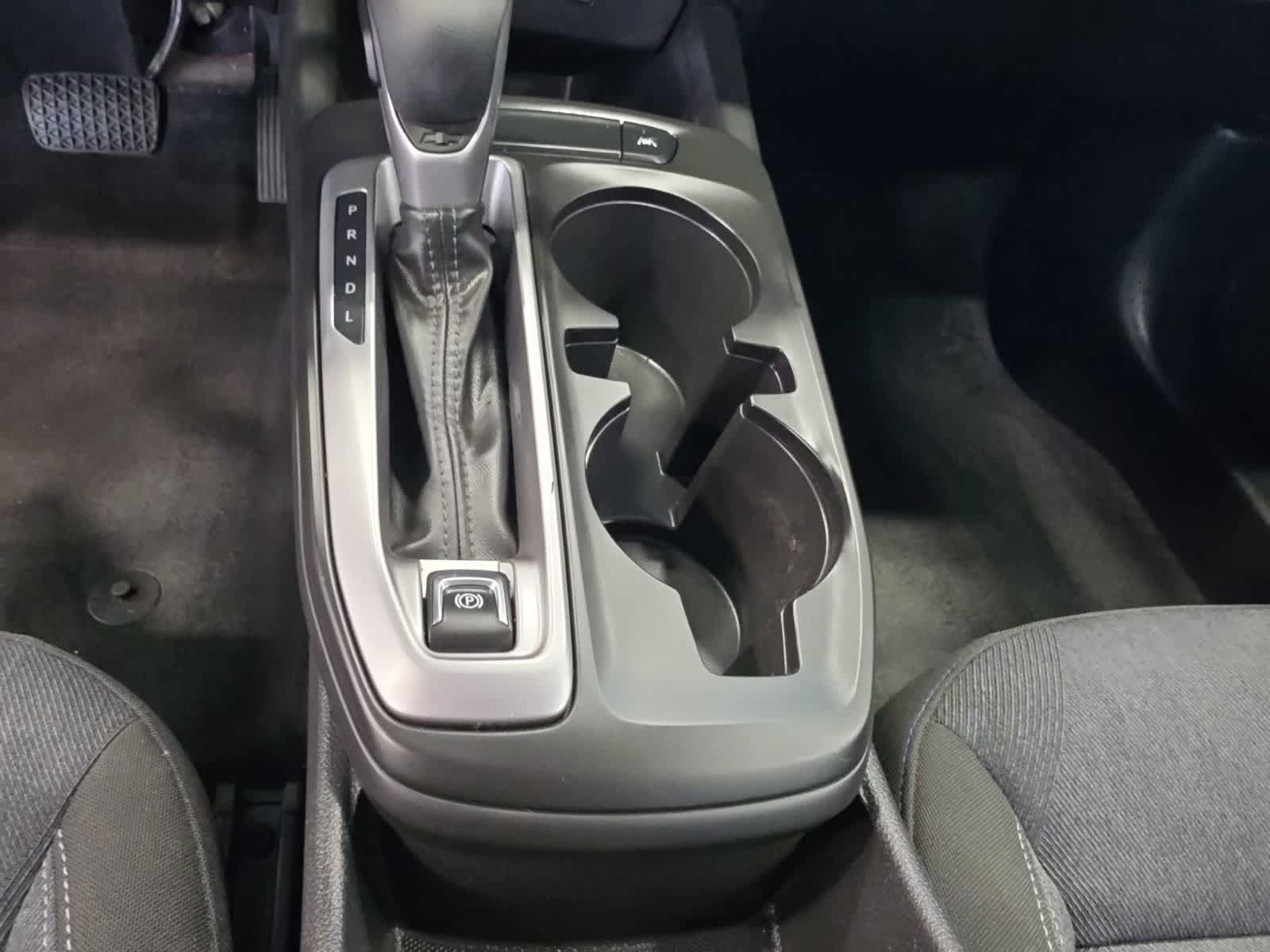 Used 2024 Chevrolet Trax LS w/ LS Convenience Package FWD image 20