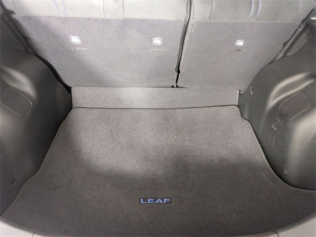 Used 2020 Nissan Leaf SV image 27