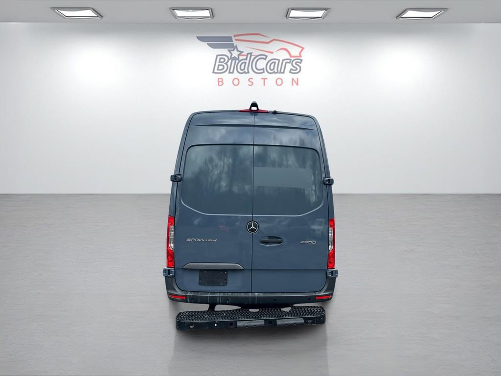 Used 2019 Mercedes-Benz Sprinter 170 image 5