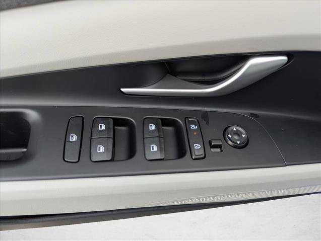 New 2026 Hyundai Elantra Limited FWD image 10
