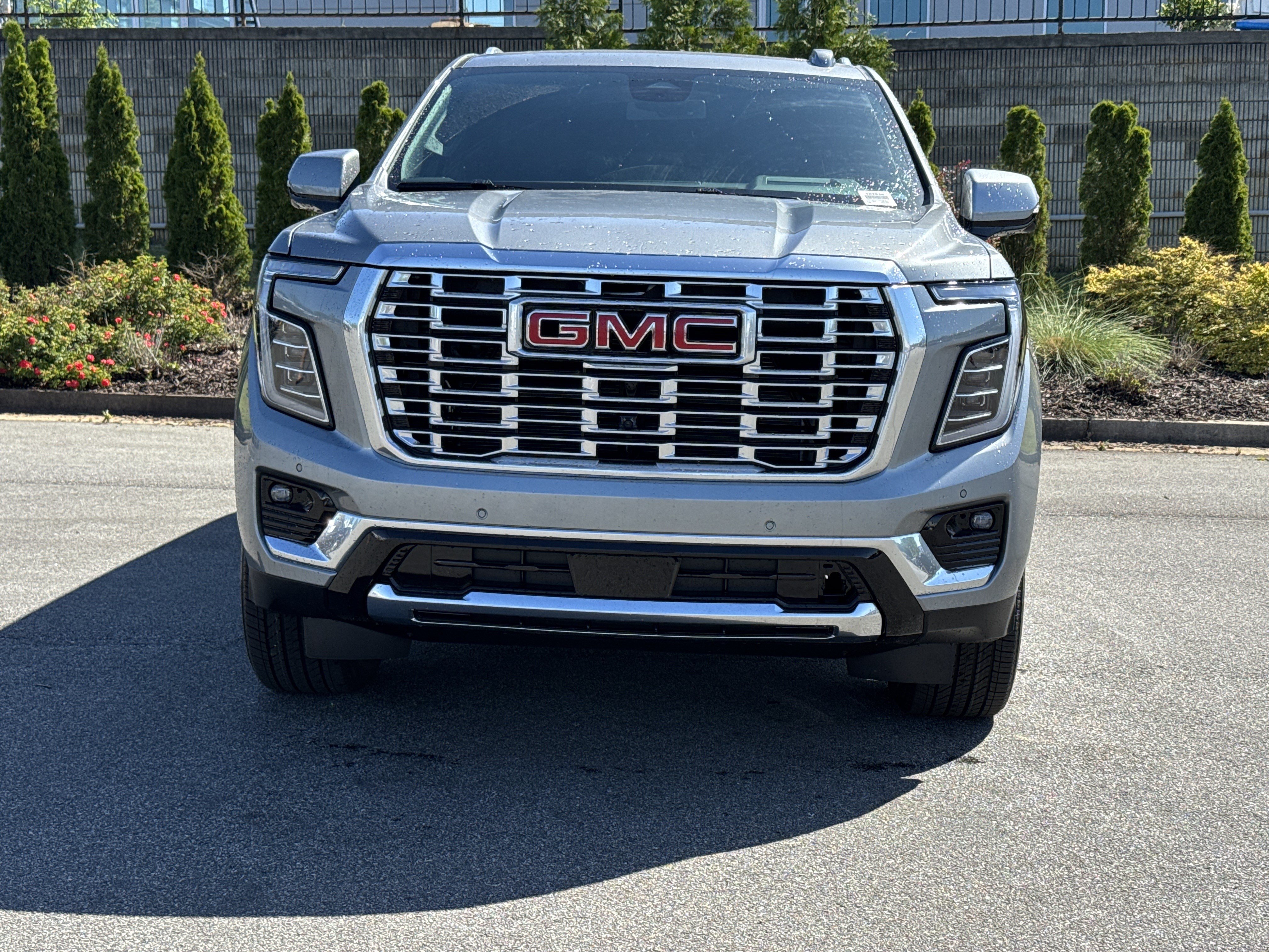 New 2026 GMC Yukon XL Denali w/ Sun & Power Step Package AWD/4WD image 3