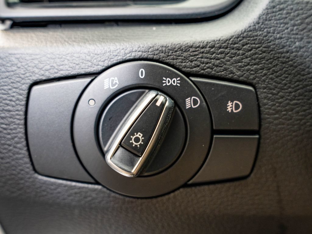 Used 2014 BMW X1 xDrive28i AWD/4WD image 25