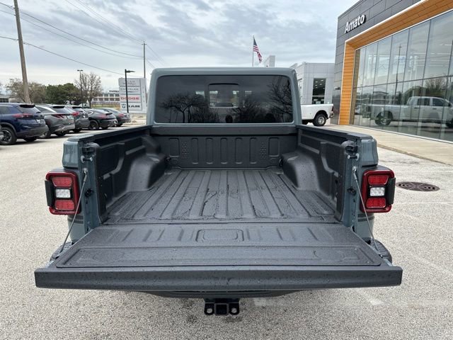 New 2026 Jeep Gladiator Sport AWD/4WD image 10