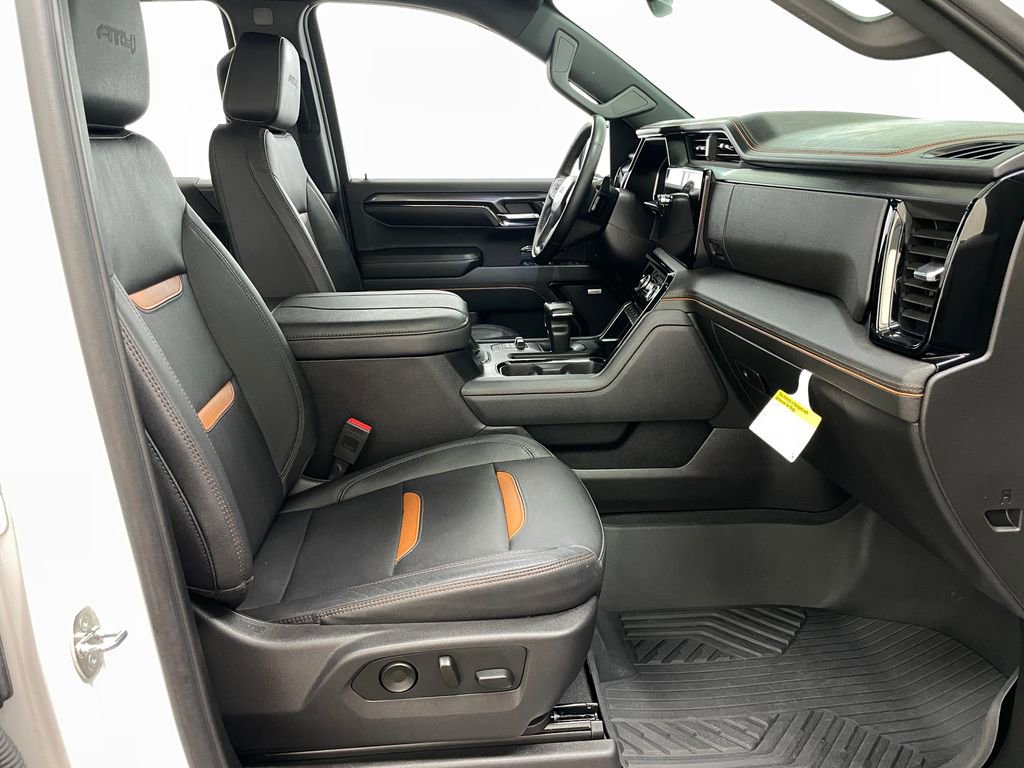 Used 2024 GMC Sierra 1500 AT4 w/ AT4 Premium Package AWD/4WD image 41