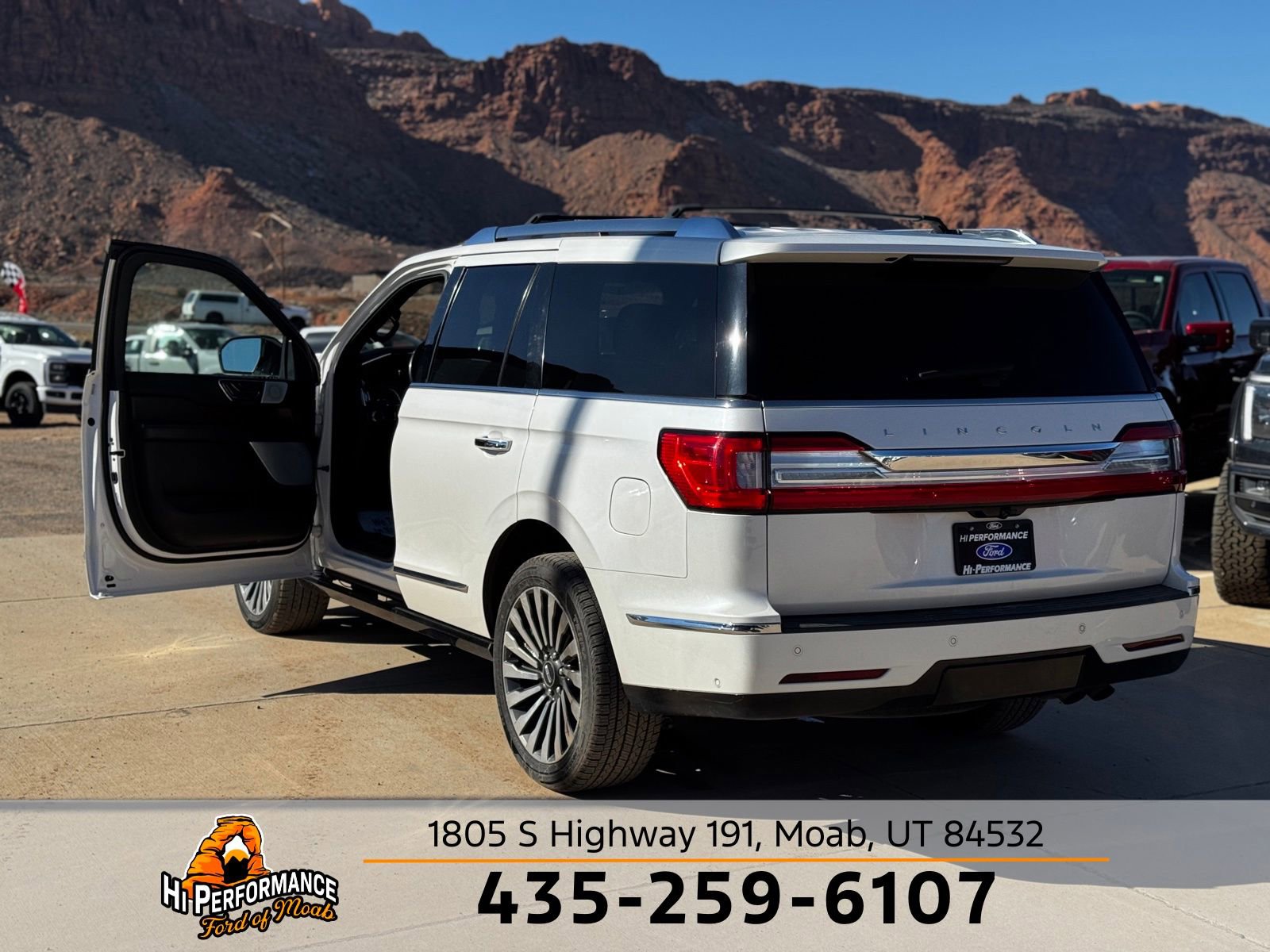 Used 2019 Lincoln Navigator Reserve w/ Cargo Package image 13