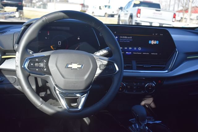 New 2026 Chevrolet Trax LT w/ Sunroof Package image 19