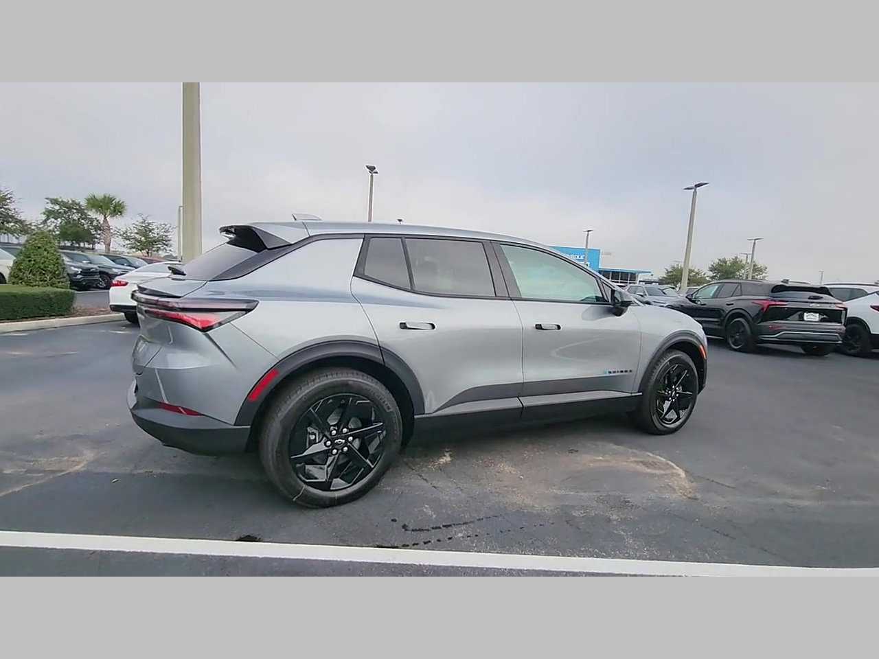 New 2026 Chevrolet Equinox EV LT image 19