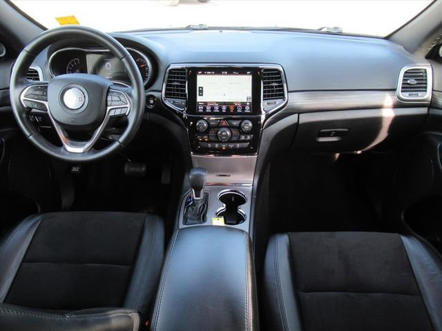 Used 2021 Jeep Grand Cherokee Laredo X image 11