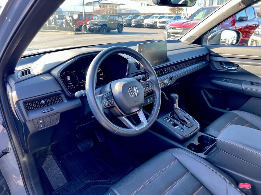 Used 2025 Honda CR-V Sport-L image 10