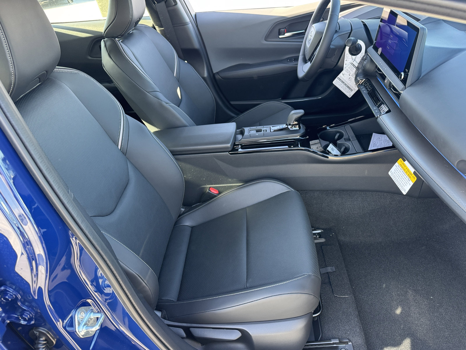 New 2026 Toyota Prius Limited FWD image 8