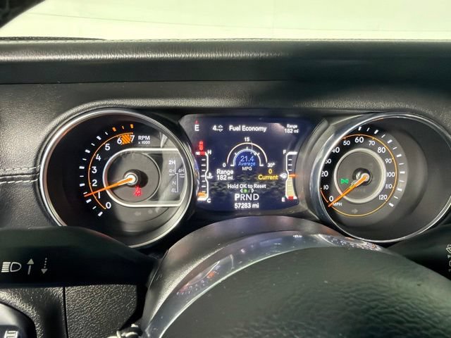 Certified 2020 Jeep Wrangler Unlimited Sahara AWD/4WD image 16