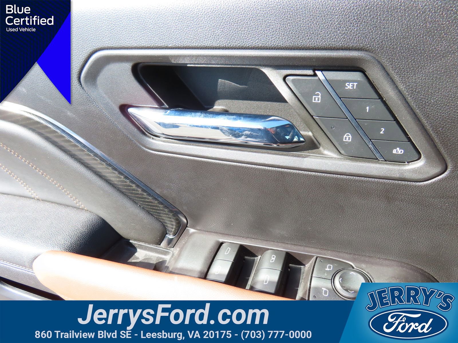 Used 2023 GMC Canyon AT4 w/ AT4 Premium Package image 14