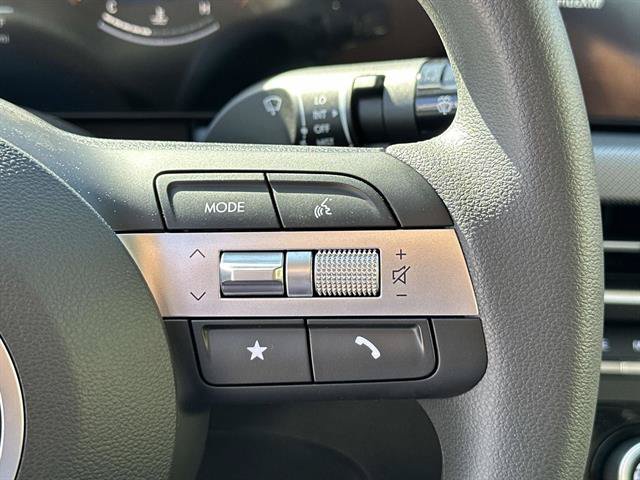 New 2026 Hyundai Elantra SE FWD image 9
