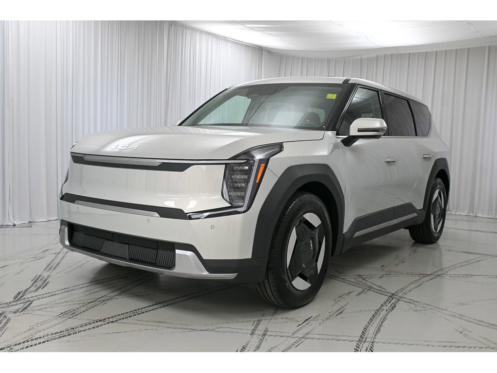 New 2026 Kia EV9 Light image 4