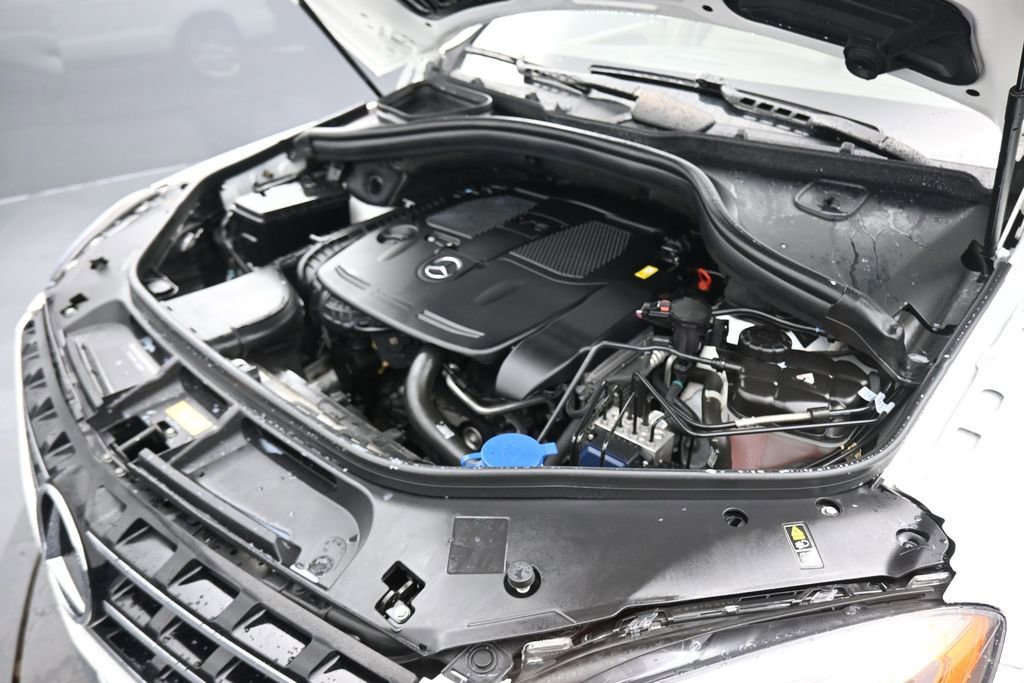 Used 2015 Mercedes-Benz ML 350 4MATIC image 50