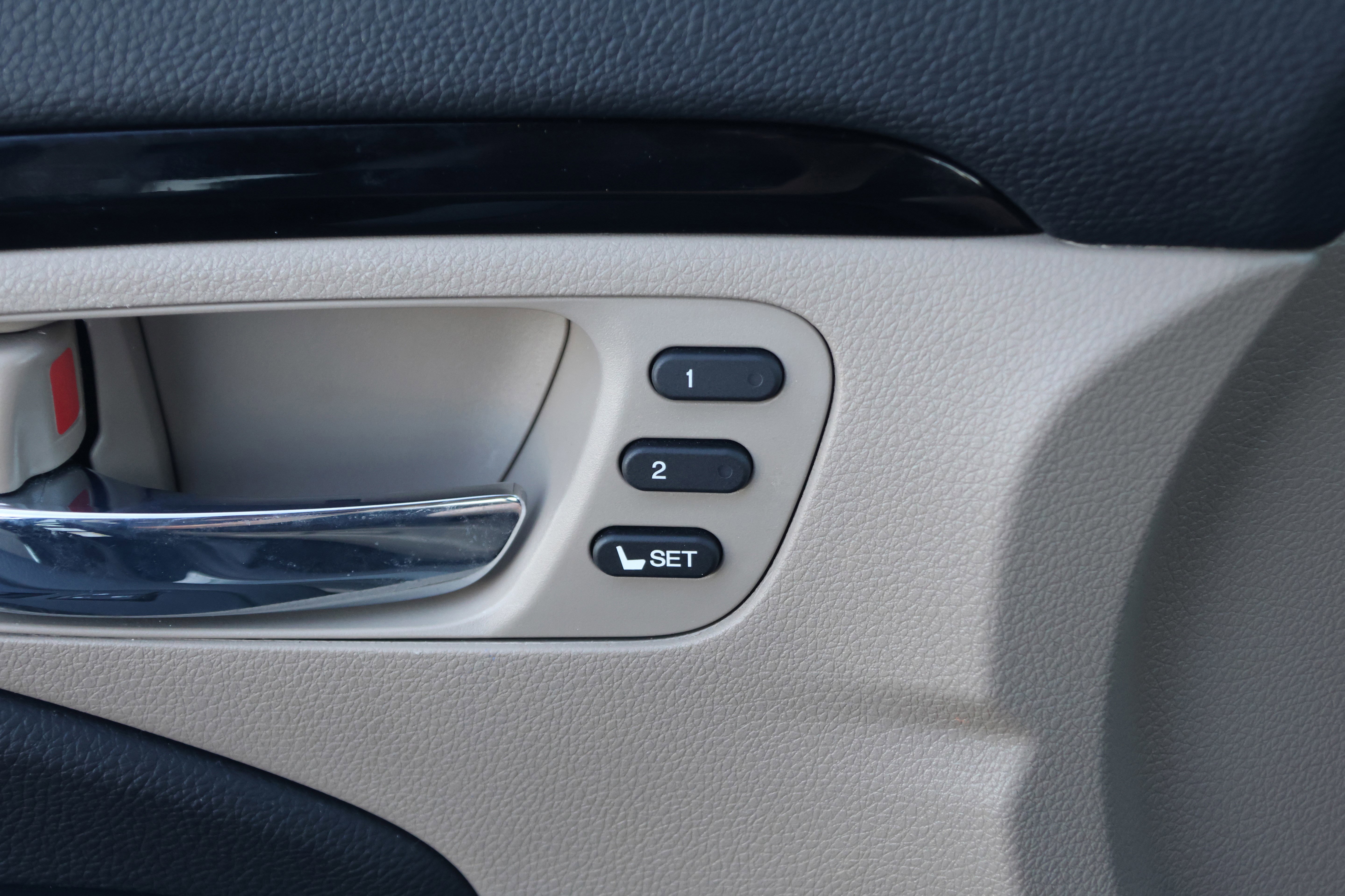 Used 2021 Honda Pilot Elite image 13