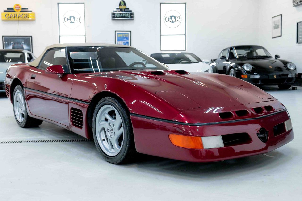 Used 1989 Chevrolet Corvette Convertible RWD image 19