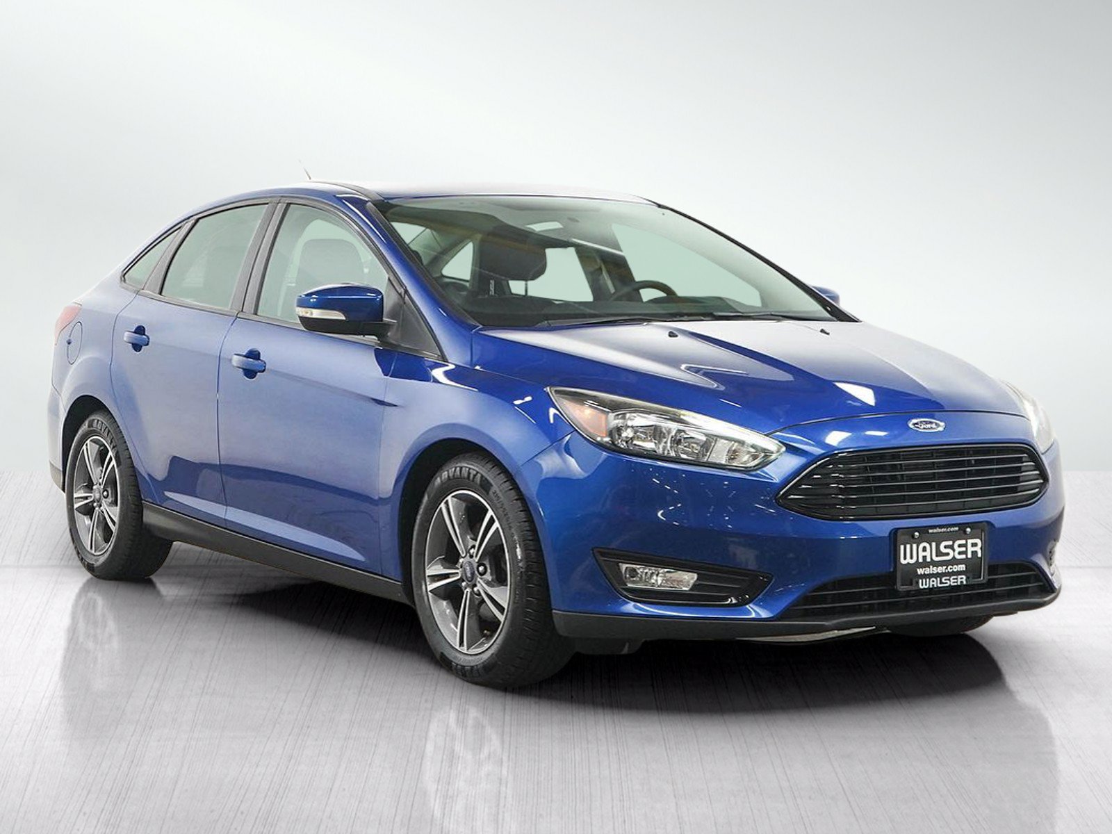 Used 2018 Ford Focus SE w/ SE Appearance Package FWD image 7