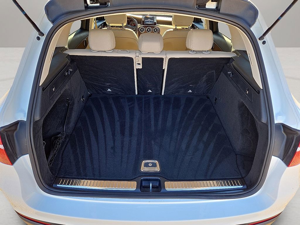 Used 2019 Mercedes-Benz GLC 300 w/ Premium Package image 14