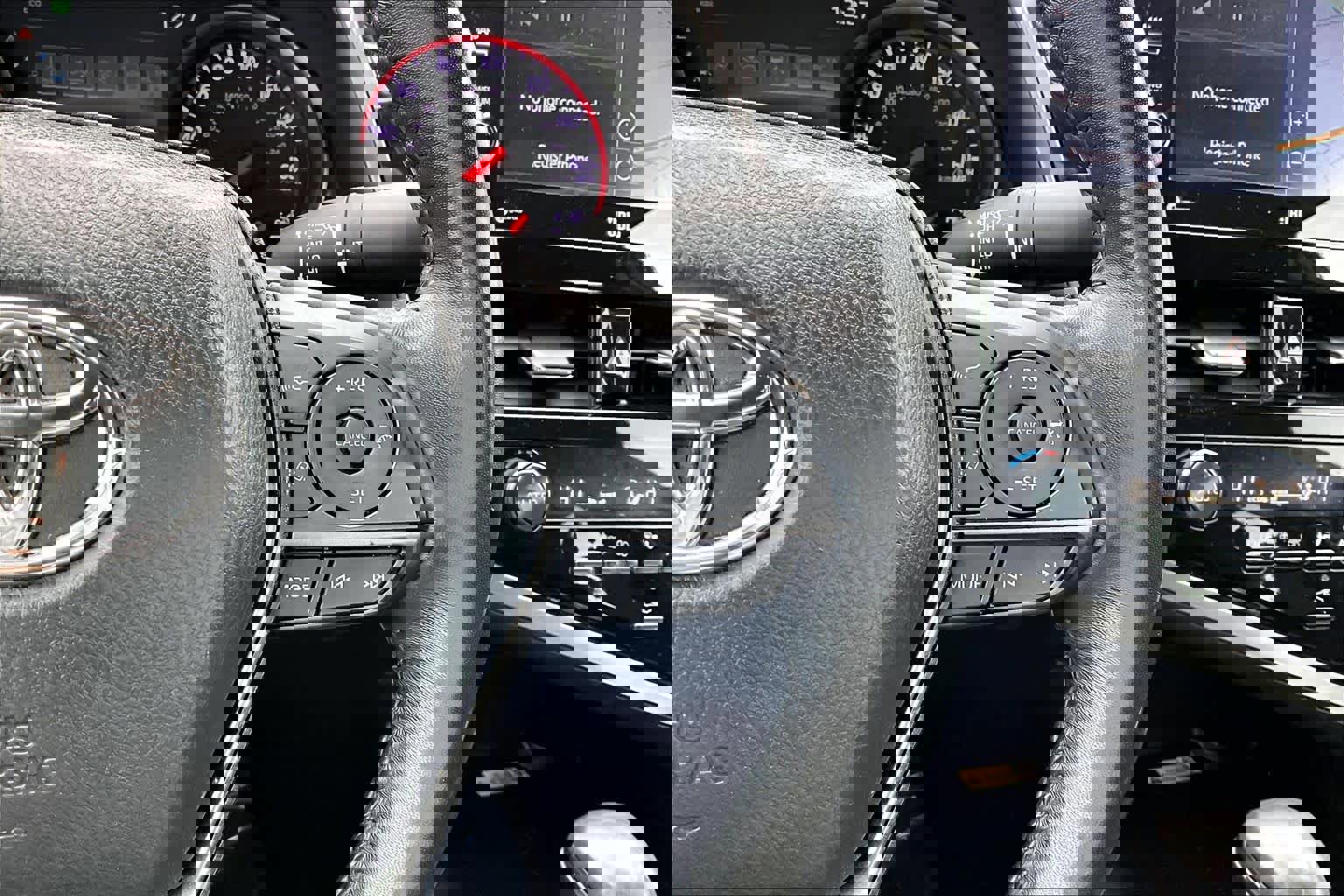 Used 2024 Toyota Camry XSE w/ Navigation Package image 24