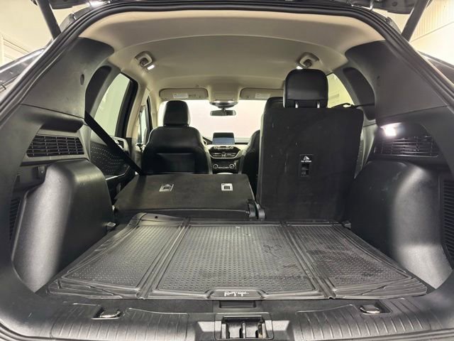 Used 2020 Ford Escape SEL AWD/4WD image 36