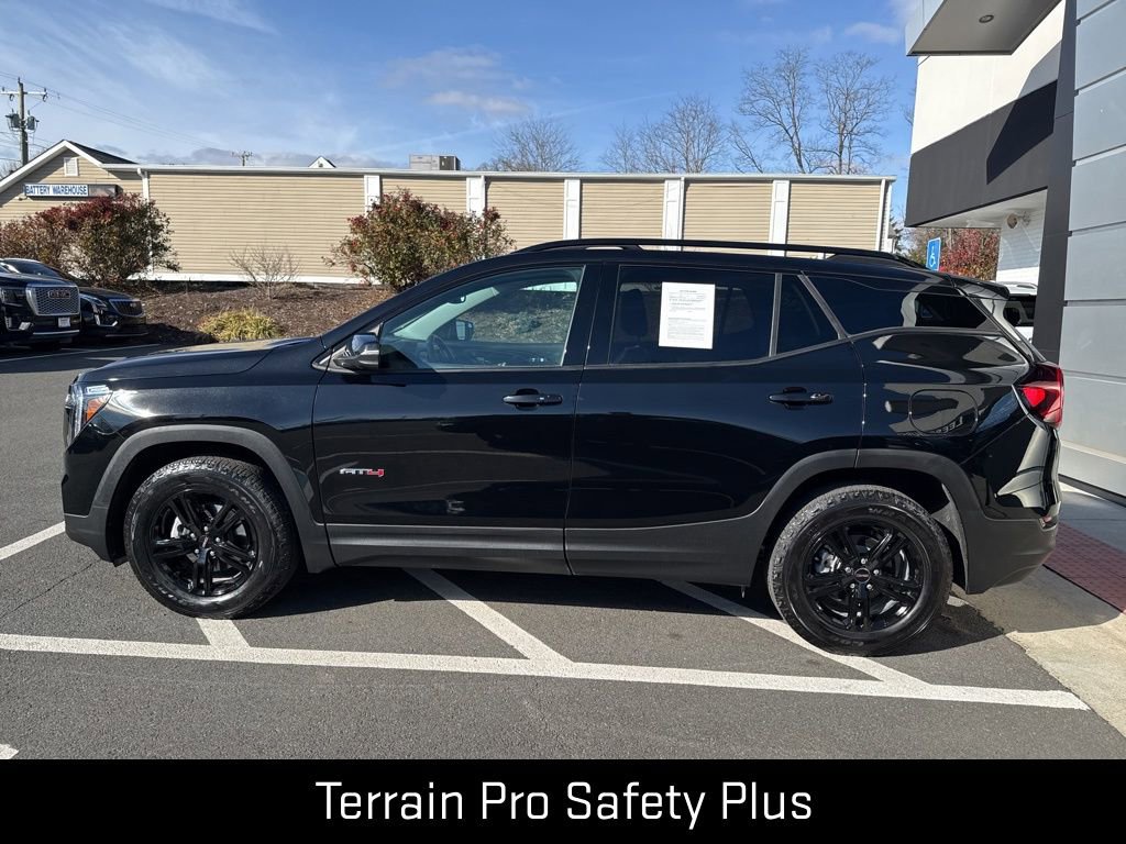 Used 2023 GMC Terrain AT4 w/ Infotainment Package II image 4