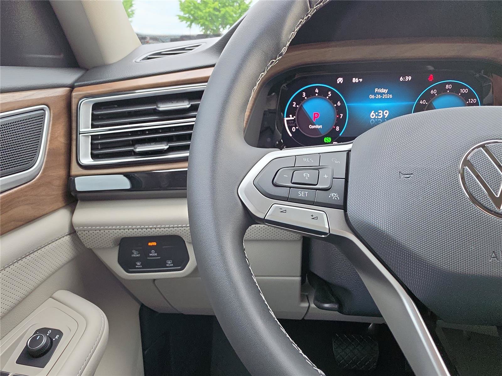 New 2026 Volkswagen Atlas SE AWD/4WD image 15