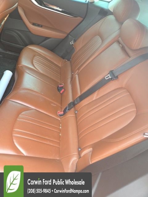 Used 2017 Maserati Levante S AWD/4WD image 10