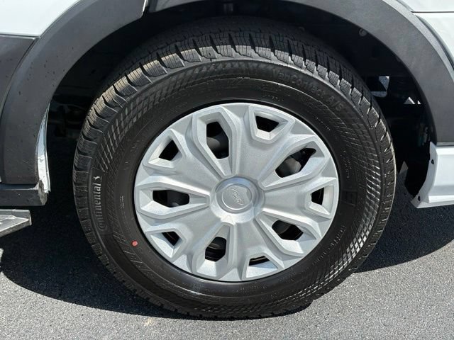 Used 2024 Ford Transit 350 XLT RWD image 30