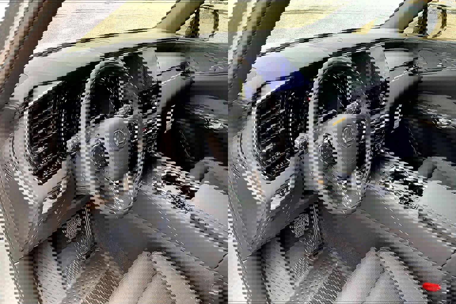 New 2026 Lexus RX 450h Luxury image 8