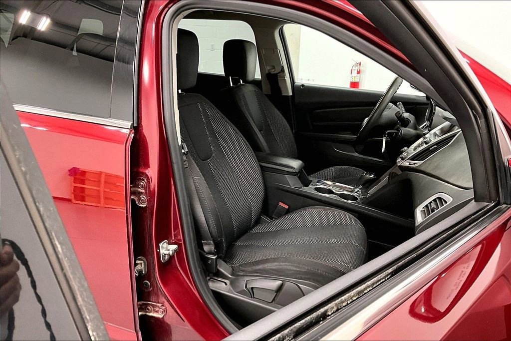 Used 2017 GMC Terrain SLE image 10