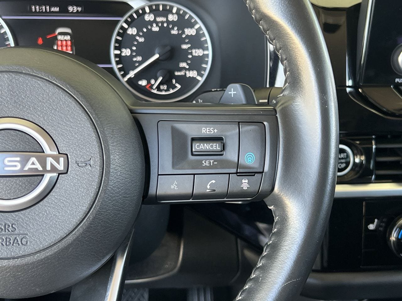 Used 2024 Nissan Pathfinder SV AWD/4WD image 11