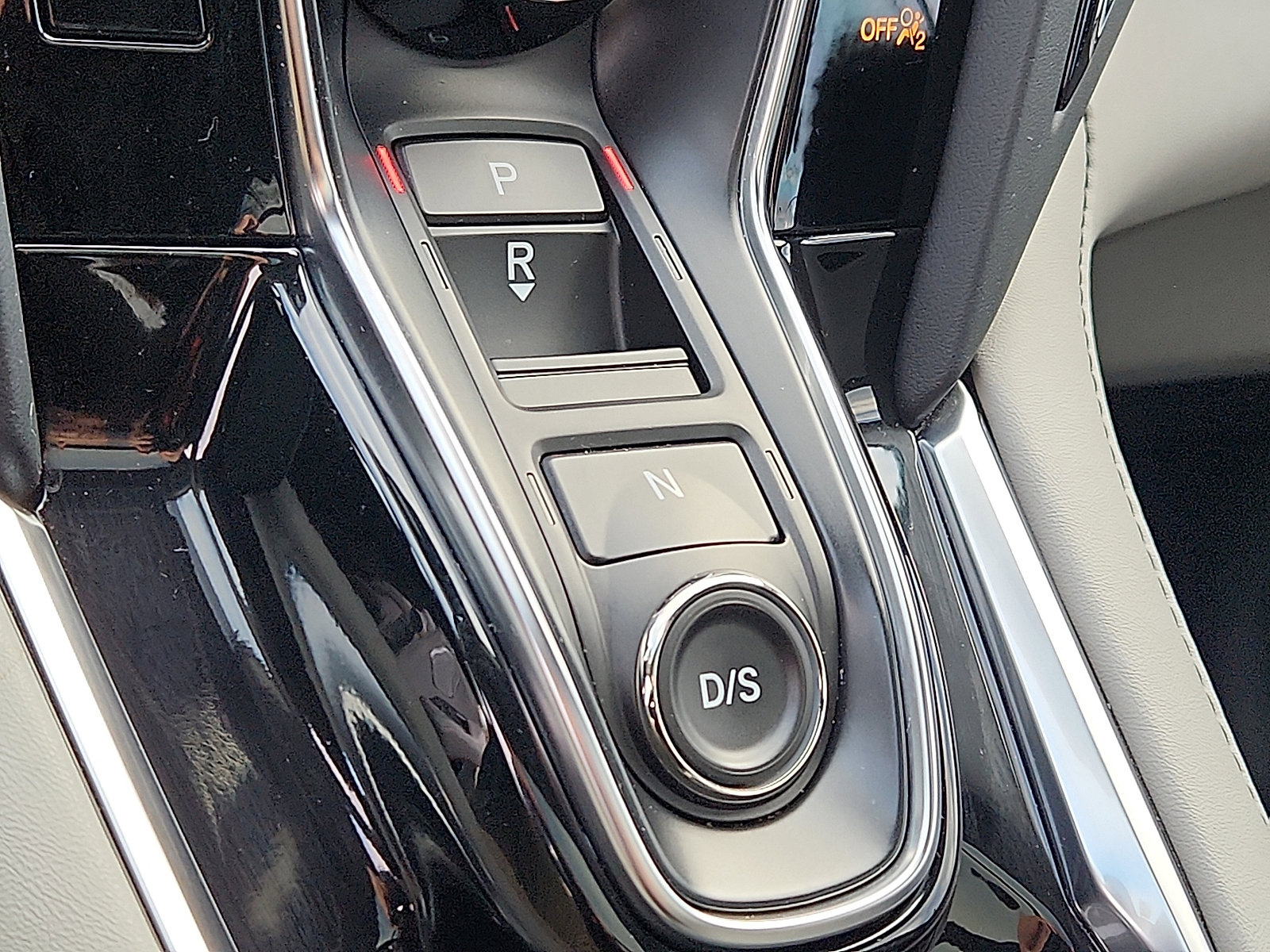 Certified 2024 Acura RDX SH-AWD w/ Advance Package image 15